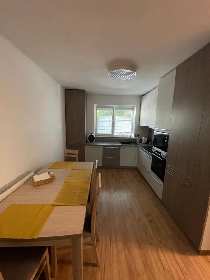 Apartman Daxnerko - Samostatny Dvojpokojovy Byt Bratislava Exteriör bild